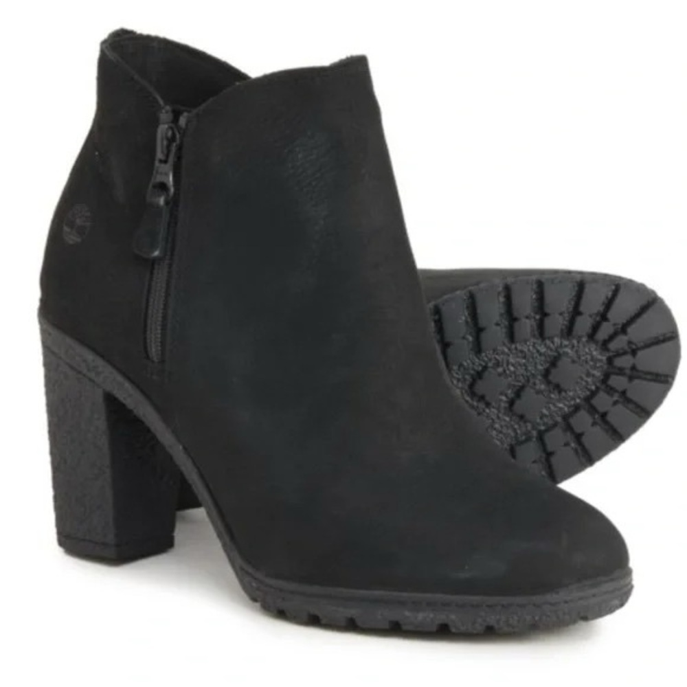 NWOT Timberland Women's Tillston Lug Sole Ankle Booties in Black Size 10